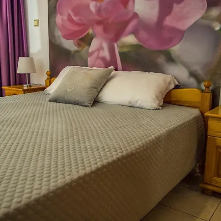 Dom Panorama-apartmany Chantall Quarto em Acomodações Particulares Ravda