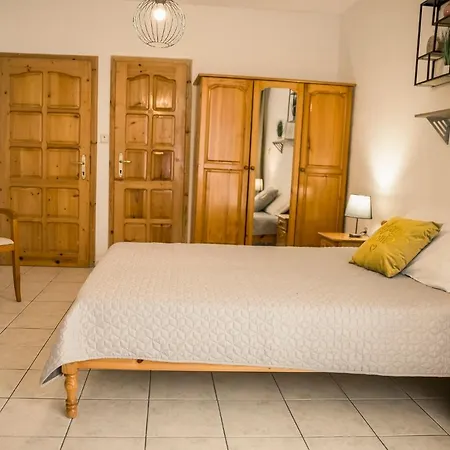 Dom Panorama-apartmany Chantall رافدا