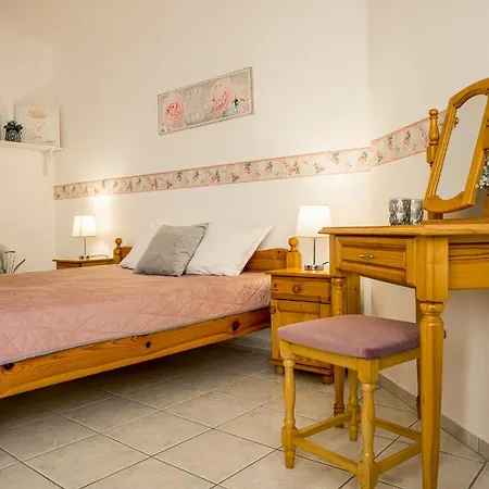 منزل للإقامة Dom Panorama-apartmany Chantall رافدا